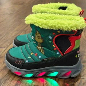 Sketchers Dr.Seuss The Grinch light up snow boots